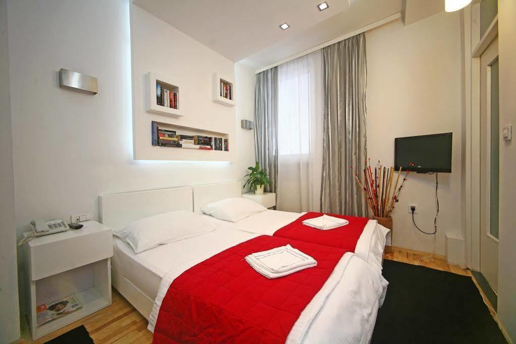 Hotel Boutique 36 Сараево Экстерьер фото